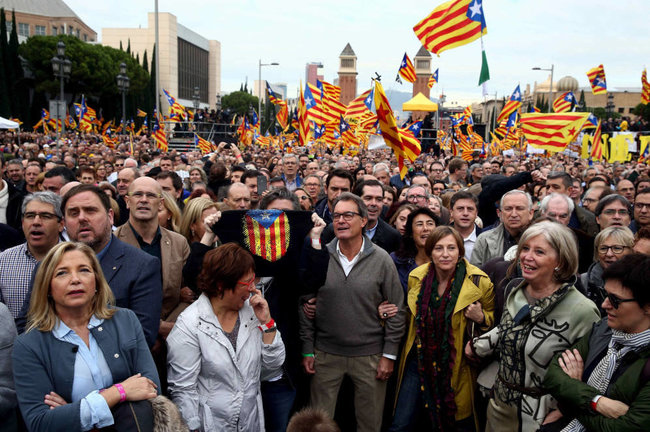 lo-que-nadie-te-cuenta-sobre-la-independencia-de-cataluna